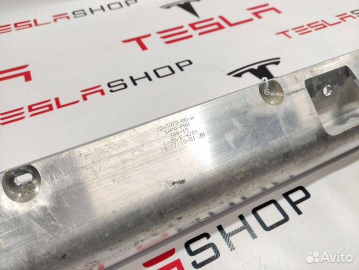 Усилитель подрамника переднего алюминиевый Tesla