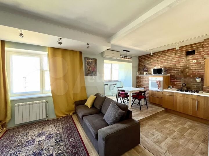 2-к. квартира, 84,5 м², 6/6 эт.