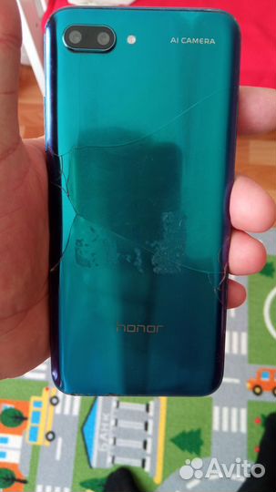 Телефон honor 10