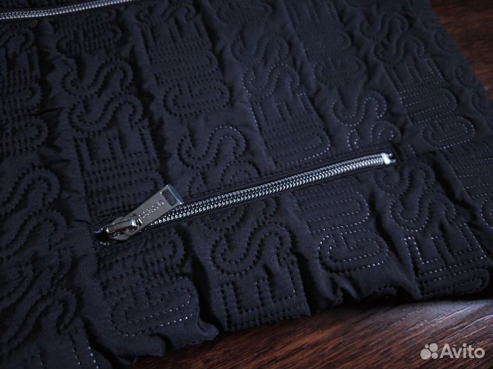 Куртка Guess оригинал