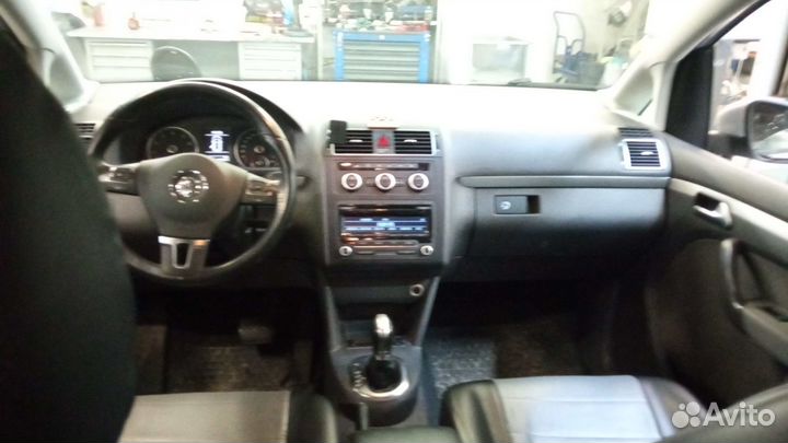Volkswagen Touran 1.4 AMT, 2014, 174 463 км
