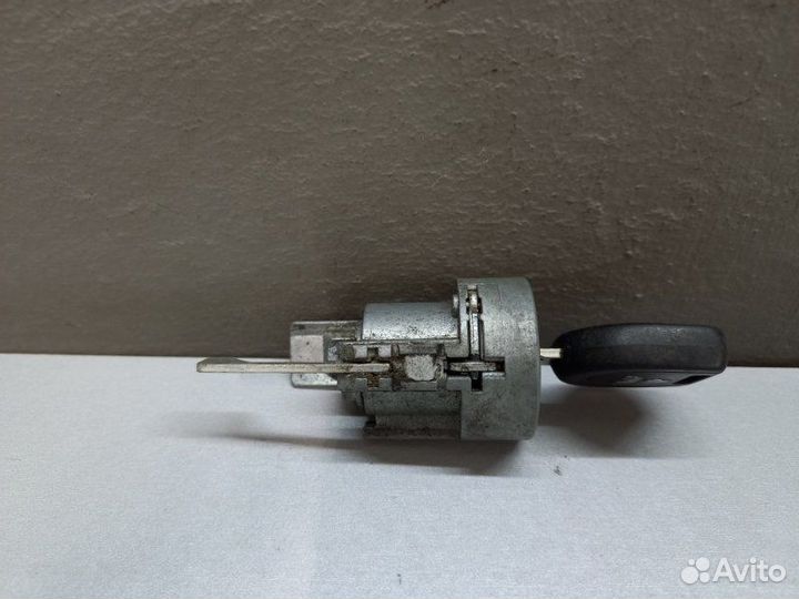 Замок зажигания Mitsubishi Lancer 10 2010