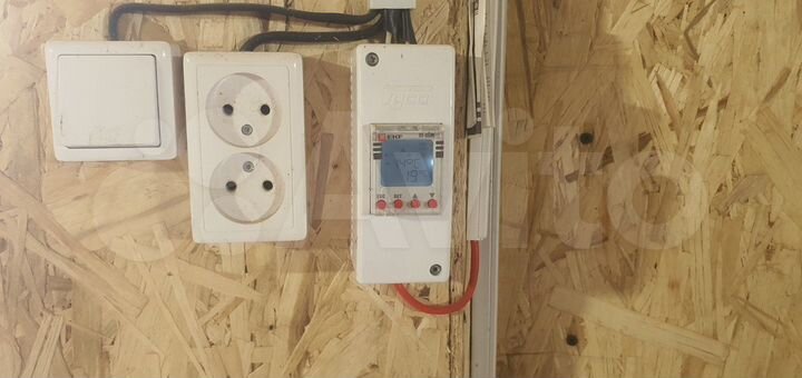 Гараж, > 30 м²