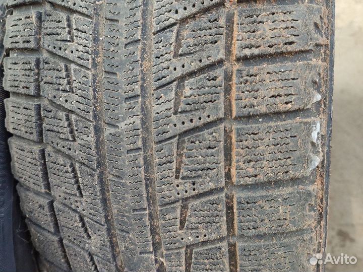 Bridgestone Blizzak Revo2 205/55 R16