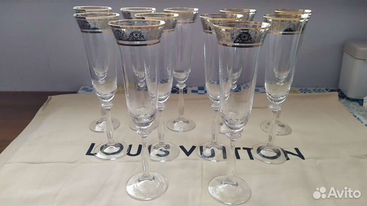 Хрустальные бокалы для шампанского