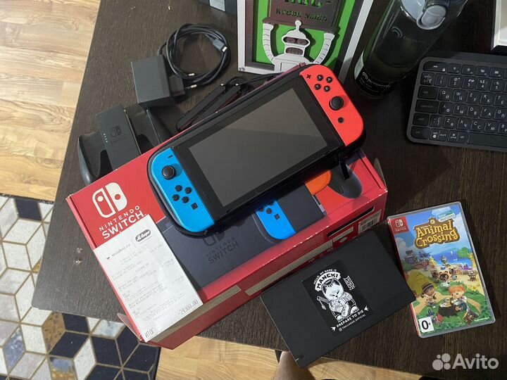 Nintendo Switch rev.2 32 гб, + Animal Crossing