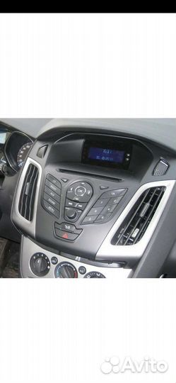 Заводской Магнитофон на ford focus 3