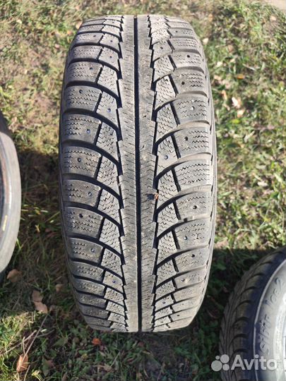 Pirelli Formula Ice 65/65 R16 88T