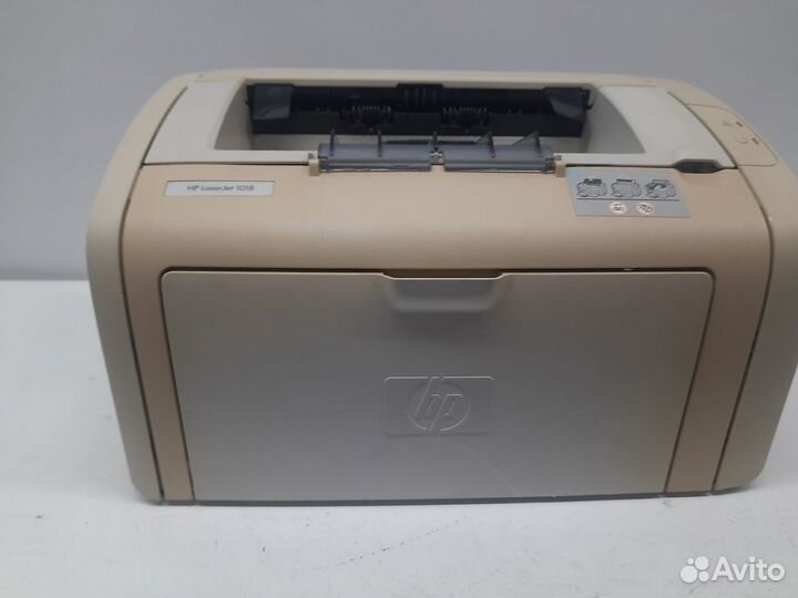 Лазерный принтер HP laser jet 1018
