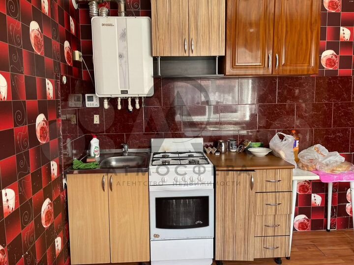 2-к. квартира, 56 м², 2/2 эт.