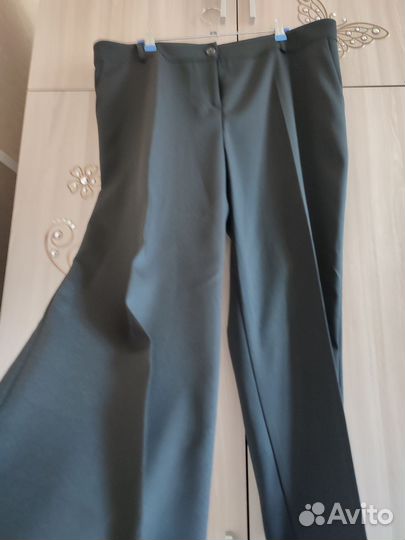 Костюм брючный 52