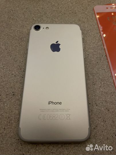 iPhone 7, 128 ГБ