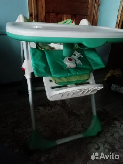 Столик для кормления chicco