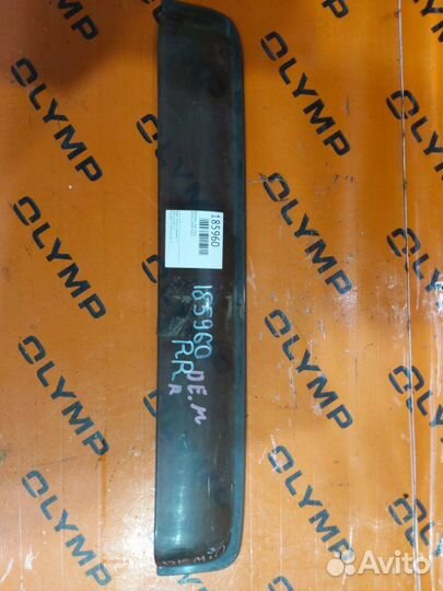 Ветровик задний правый Mazda Demio DW3W