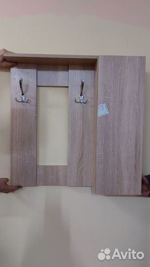 Продам прихожую новая