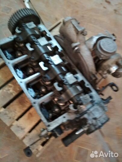 Двигатель VW 1.9 TDI BLS 2009г