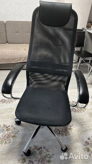 Компьютерное кресло