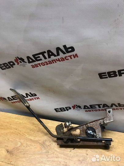 Педаль газа Ford Ranger