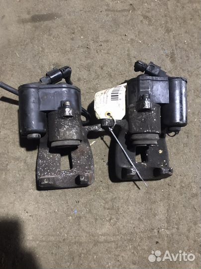 Суппорт левый правый фольцваген пассат б6 трв TRW