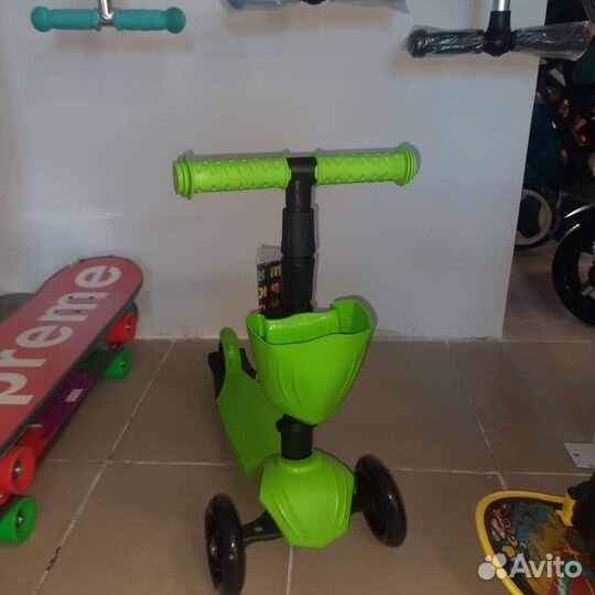 Трехколесный самокат