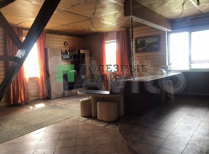 Дом 140 м² на участке 8 сот.