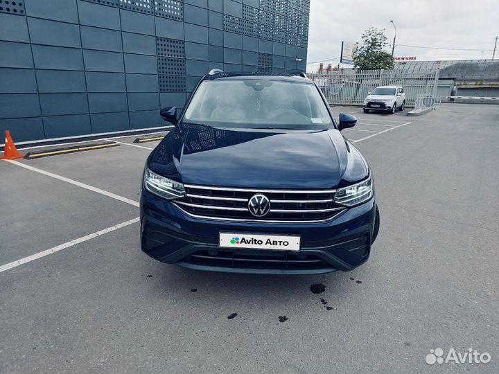 Volkswagen Tiguan 2.0 AMT, 2022, 27 800 км