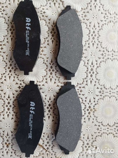 Тормозные колодки Равно р 3 передние