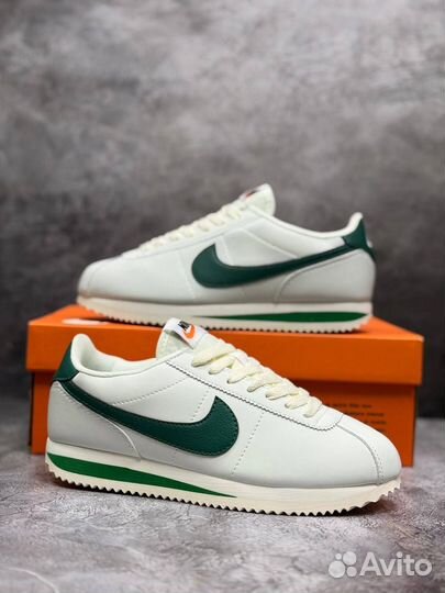 Кроссовки Nike Cortez