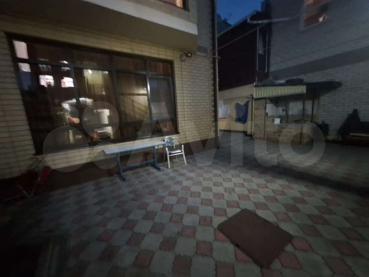 Комната 30 м², 1/3 эт.