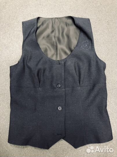 Жилет школьная форма на девочку 164 размер