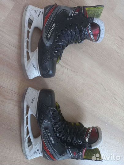 Хоккейные коньки bauer vapor x2.9