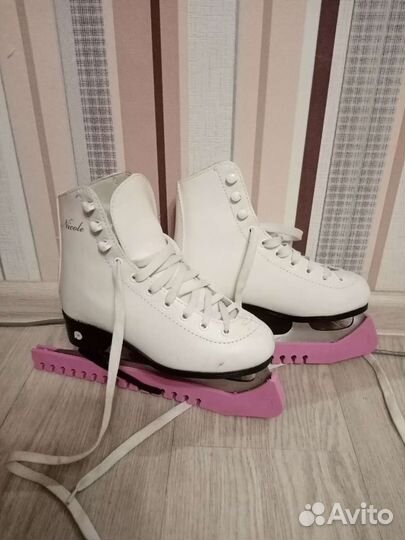 Коньки фигурные Nicole 32р
