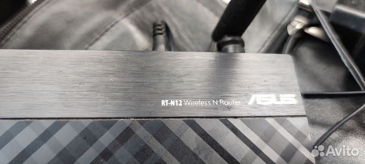 Роутер Wi-Fi asus RT-N12