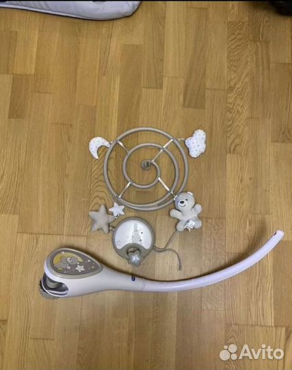 Детская кроватка приставная chicco next2me +мобиль