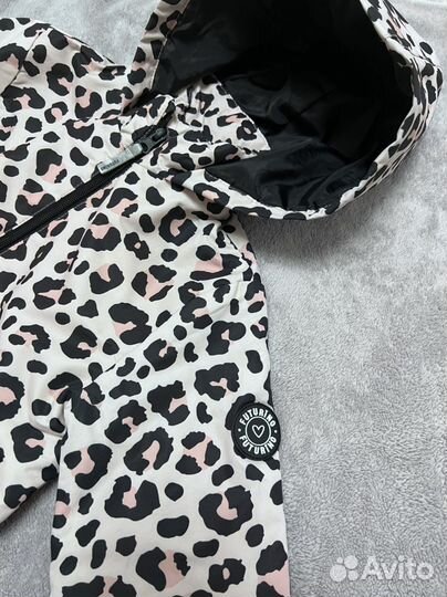 Куртка на девочку р.122