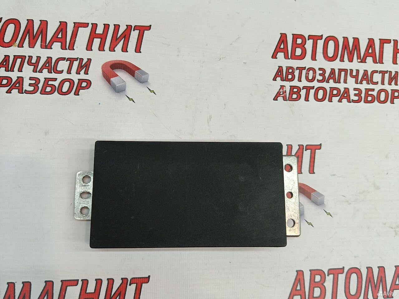 Беспроводная зарядка Джили Монжаро Monjaro