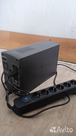 APC Back-UPS RS 1100