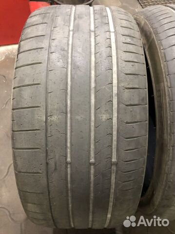 Pirelli P Zero 295/35 R21