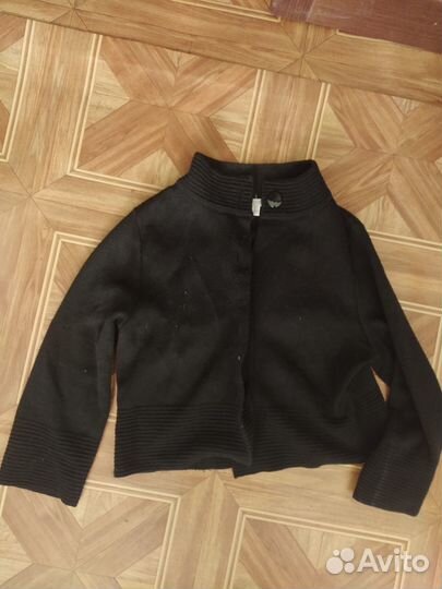 Отдам вещи 44р