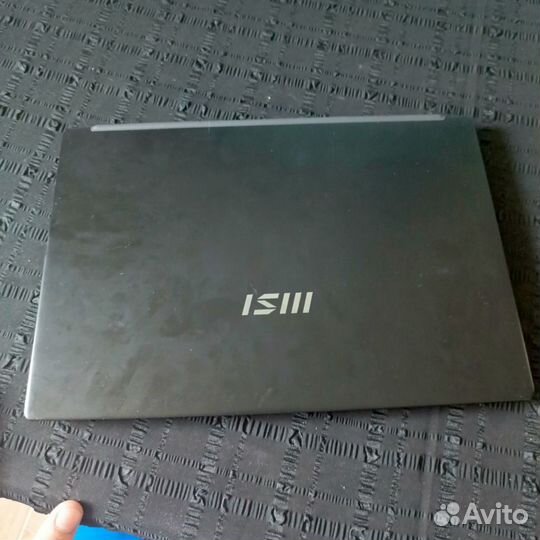 Ноутбук MSI modern 14 c5m-010xru