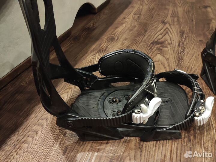 Крепления для сноуборда Termit