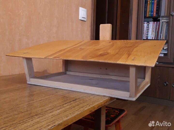 Скворечник, кормушка