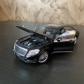 Модель автомобиля 1:24 mercedes benz s500 (Welly)