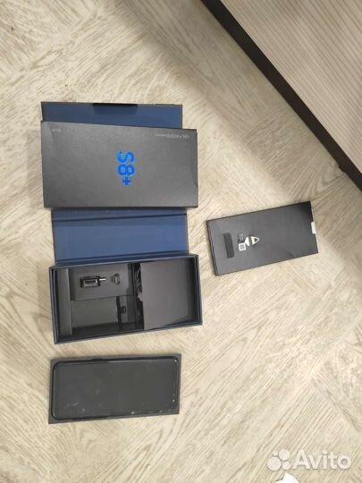 Samsung Galaxy S8+, 4/64 ГБ