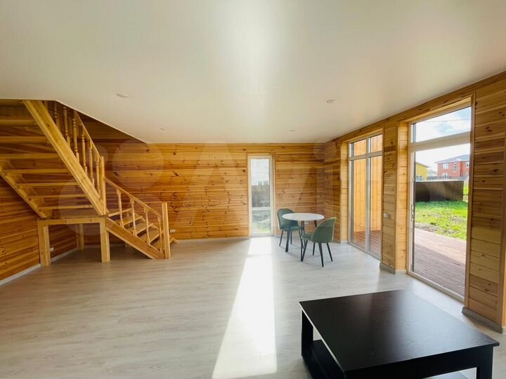 Коттедж 115 м² на участке 6 сот.