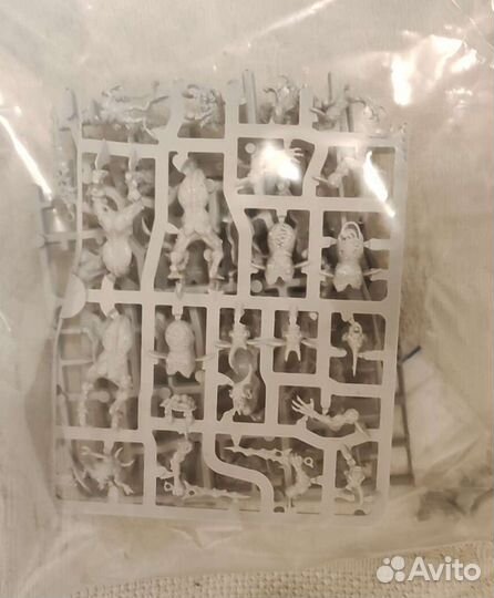 Warhammer 40000 миниатюры