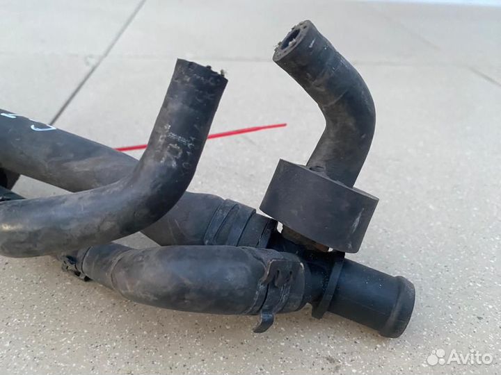 Патрубок печки Volkswagen Touran 2