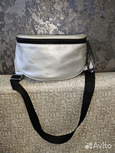 Сумка новая кросс-боди 24*11*20см