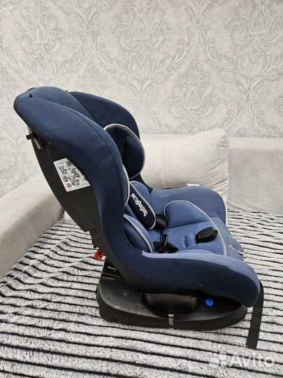 Детское автокресло