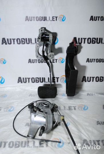 Педаль газа Mercedes Cls W219 M113.967 E5.0 2005